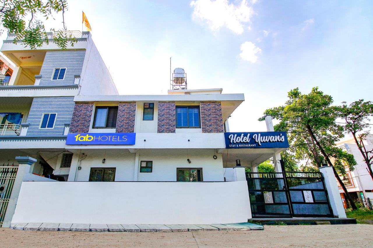 Fabexpress Yuvan Gouharganj Esterno foto